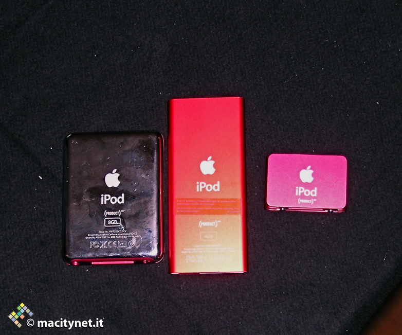 ipodproductredconfro_7487ec.jpg