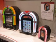 Visto al CES: da Ion tastiere musicali, jukebox e speaker impermeabili per iPhone e iPad