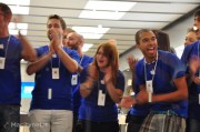 Apple Store Il Leone: fotogallery dell’allestimento e della festa di inaugurazione