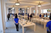 Apple Store Torino, la galleria fotografica degli interni