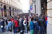 Apple Store Torino: una grande folla per l’inaugurazione