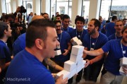 Apple Store Torino: una grande folla per l’inaugurazione