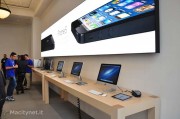 Apple Store Torino: una grande folla per l’inaugurazione