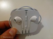 Con i nuovi auricolari EarPods Apple cambia musica: la recensione di Macitynet