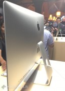 Un giro intorno al nuovo iMac 2012: le prime immagini dal vivo
