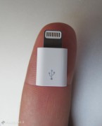 In prova l’accessorio più piccolo e utile per iPhone 5 e nuovi iPod touch: l’adattatore da Lightning a micro USB