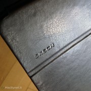 Flipper, Porter e Custom Jacket: le originali cover per iPad di Skech alla prova