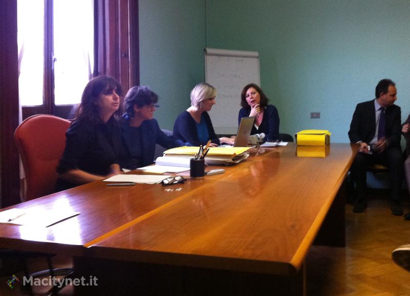 Niente Apple Store in Galleria del Duomo a Milano, l’offerta della Mela battuta alle buste