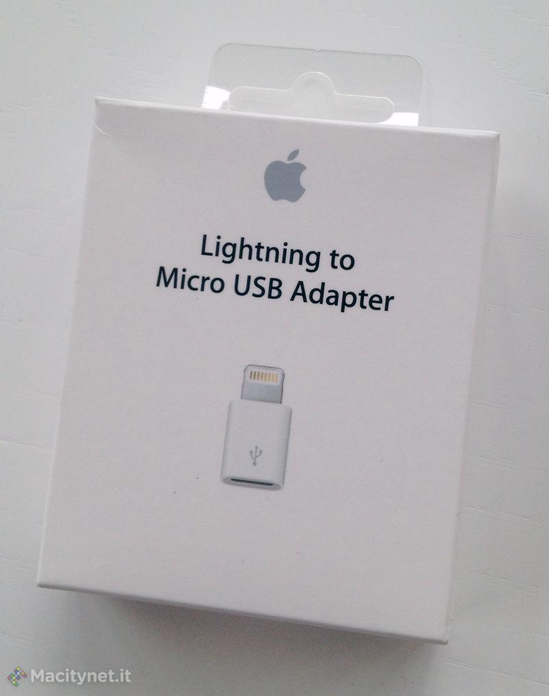 In prova l’accessorio più piccolo e utile per iPhone 5 e nuovi iPod touch: l’adattatore da Lightning a micro USB In prova l’accessorio più piccolo e utile per iPhone 5 e nuovi iPod touch: l’adattatore da Lightning a micro USB