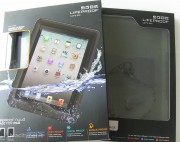 IFA 2012, LifeProof Nuud è il case per iPad resistente ad acqua, polvere e pure galleggiante