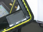 IFA 2012, LifeProof Nuud è il case per iPad resistente ad acqua, polvere e pure galleggiante