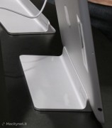 Visto al CES 2012: Ten One presenta Magnus, lo stand magnetico iPad 2 in alluminio