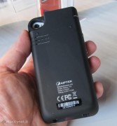 CEBIT 2012: Aiptek, i proiettori tascabili per iPhone che sono anche caricabatterie