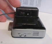 CEBIT 2012: Aiptek, i proiettori tascabili per iPhone che sono anche caricabatterie