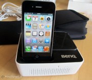 Benq Joybee GP2: il proiettore mini per tutti gli usi che sposa anche iPhone