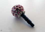 Plugo Diamond e Crystal Ball: fa brillare l’iPhone e protegge la presa Jack da polvere e acqua