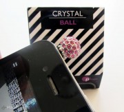 Plugo Diamond e Crystal Ball: fa brillare l’iPhone e protegge la presa Jack da polvere e acqua