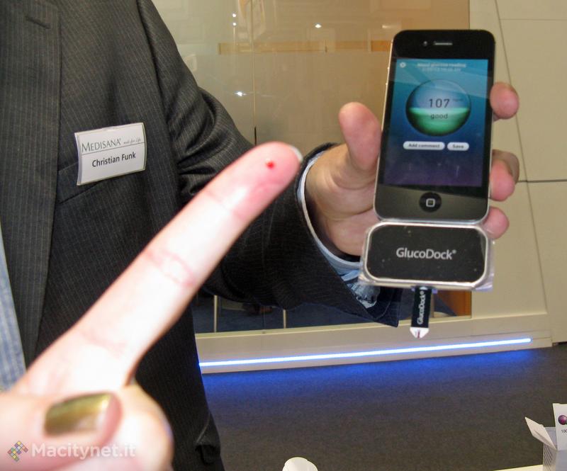 Visto al MWC 2012: la salute diventa mobile con i dispositivi Medisana per iPhone e iPad