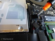 Metti il turbo al Mac con l’SSD – Parte 2 rimuovere il Superdrive e installare Optibay