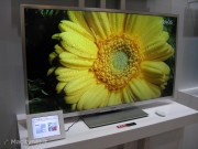 Ceatec 2011: da Sharp la TV del futuro, super leggera e con risoluzione 4 volte quella HD