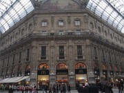Niente Apple Store in Galleria del Duomo a Milano, l’offerta della Mela battuta alle buste