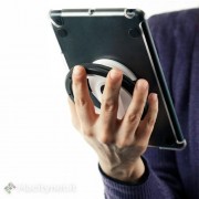 NuGuard GripStand mini: la cover multifunzione per usare iPad mini ovunque