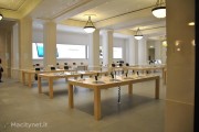Apple Store via Roma Torino: l’inconfondibile stile Apple nelle foto notturne