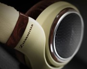 Sennheiser HD 598, cuffie premium da 300 euro, da Amazon a 129 euro