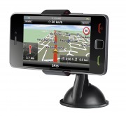 Da Cellular Line tanti accessori per iPhone e iPad in auto