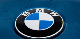 Siri Eyes Free disponibile su BMW iDrive; in USA dal 2014