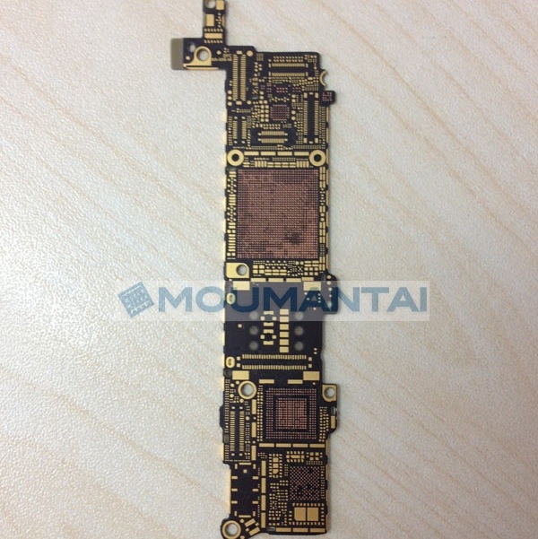 iPhone 5S: le presunte foto della scheda madre indicano un chip diverso e più grande
