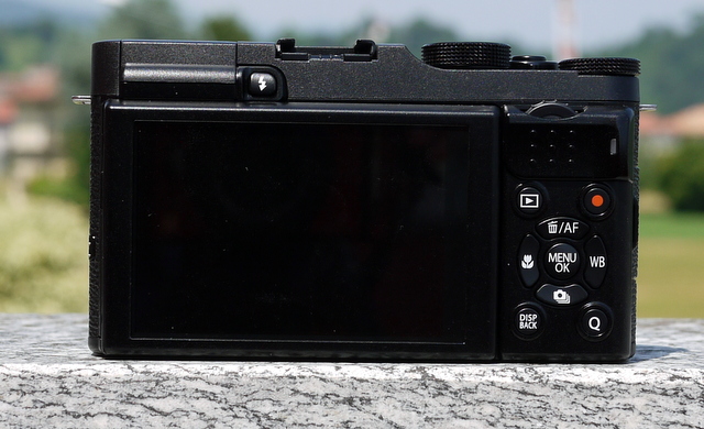 Fujifilm X-M1: la recensione della mirrorless entry level di Fuji Fujifilm X-M1
