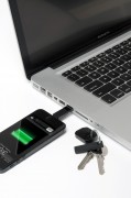 Con Kii il cavo di ricarica di iPhone e iPad sta nel portachiavi