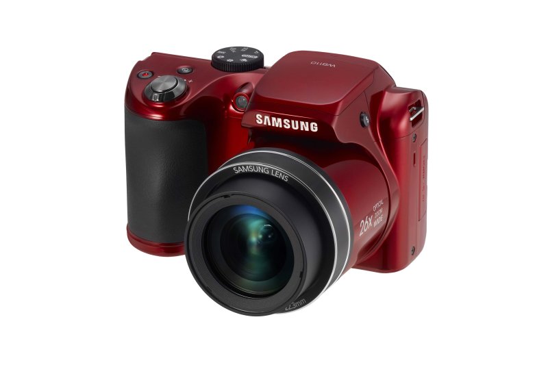 Samsung WB110, nuova digicamera bridge con zoom 26X