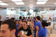 Apertura Apple Store Rimini: la festa