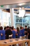 Apertura Apple Store Rimini: la festa