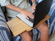 Macally EcoPad: recensione della tavoletta estensibile antiscottatura per il vostro portatile