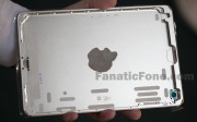 Nuovo iPad mini 2: le foto dello chassis in Rete anticipano novità in arrivo per il logo Apple?