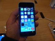 Apple Store Berlino: tutti i colori dell’iPhone 5c