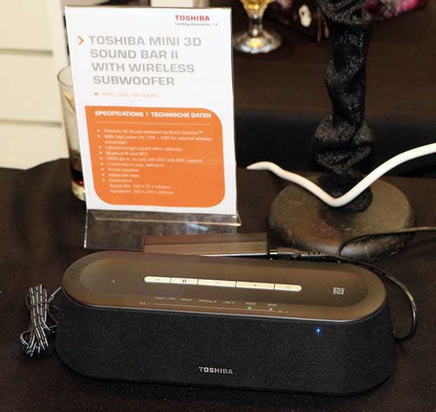 Soundbar Toshiba con subwoofer wireless