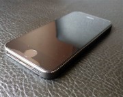 iPhone 5s e iPhone 5 a confronto: i dettagli e le finiture