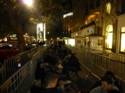 Aspettando l’iPhone 5s a Berlino, tra letti a baldacchino, anziani curiosi e Vodka