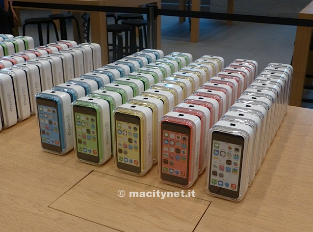 Apple Store Berlino iPhone 5c