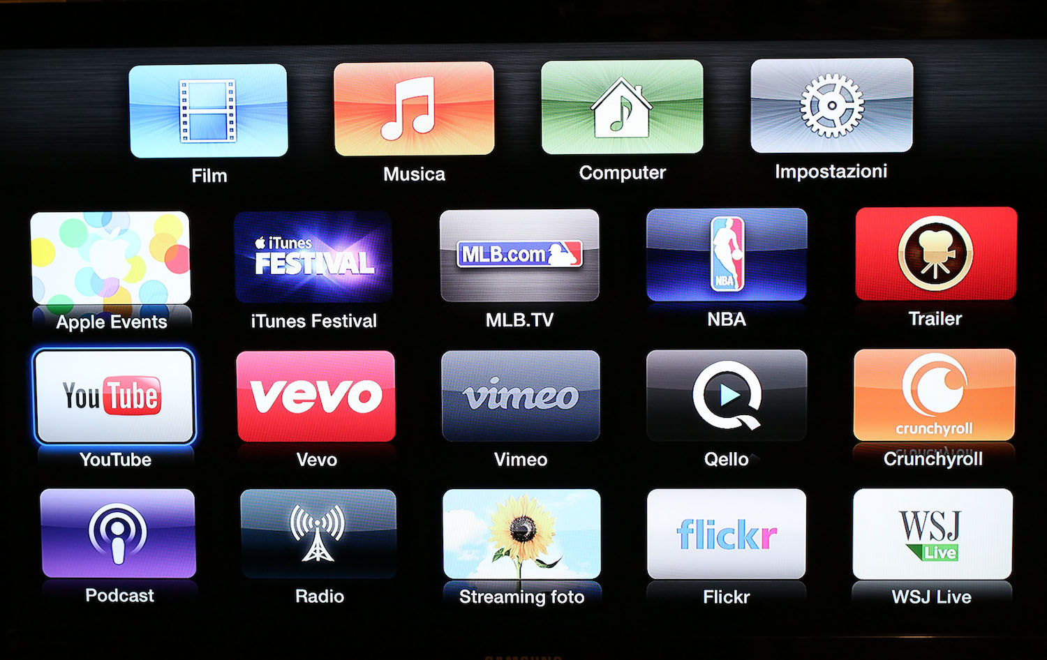 Alcune delle "applicazioni" disponibili sul modello attuale di Apple TV