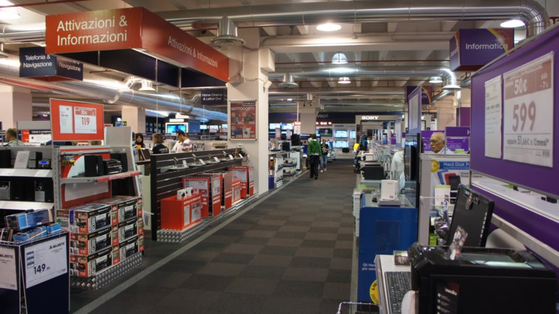 Ricerca Samsung: Italiani primi per spesa tecnologica Italiani primi per spesa tecnologica