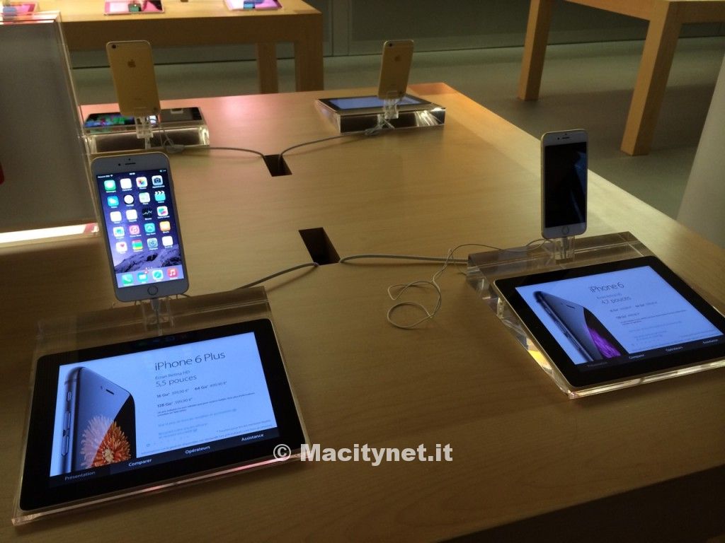 iPhone 6 al Carrousel du Louvre