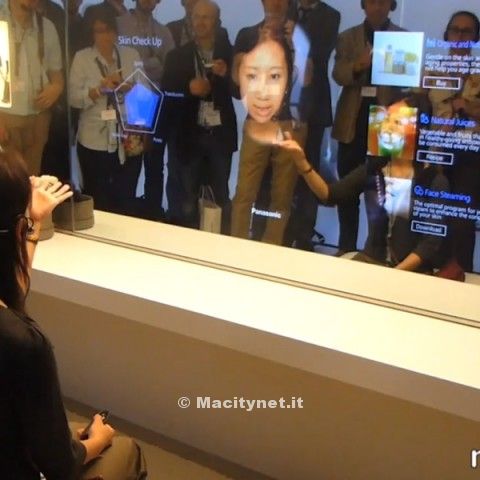specchio smart Panasonic IFA 2014 700