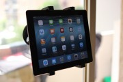 Recensione supporto a ventosa per tablet