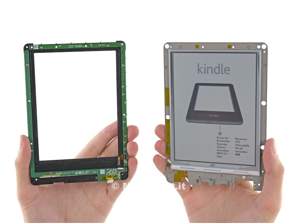 Kindle e Fire HD 6 smontati 1
