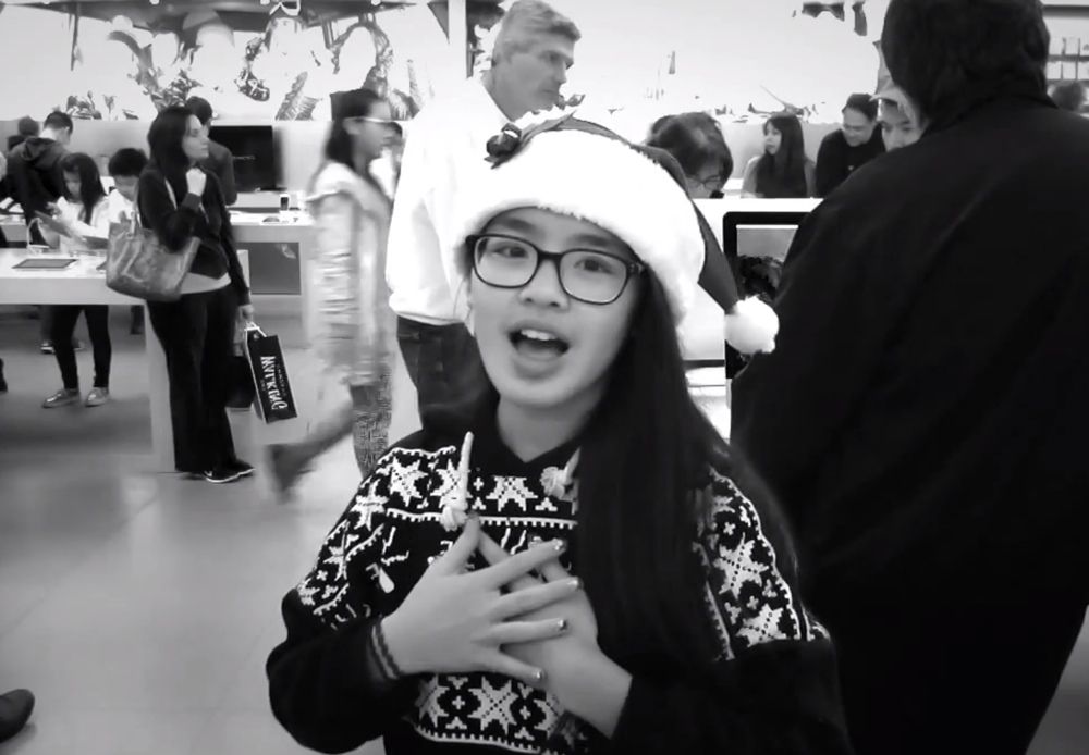 video di natale apple store 1000